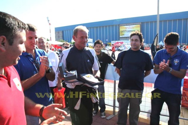 Kankkunen at Club stand_7